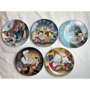 Vintage Disney Pinocchio Collectible 5 Knowles Painted Plates With Boxes & COAs